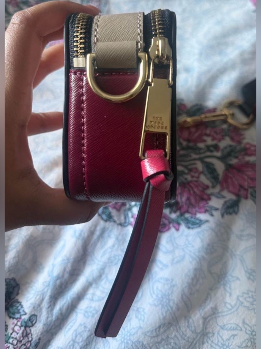 Marc Jacobs Blush Pink Snapshot Crossbody with Burgundy Stripe Strap ❤️🩷 - Picture 4 of 8